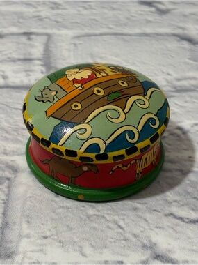 Vintage Midwest Importers hand painted Noah’s Ark wooden trinket box